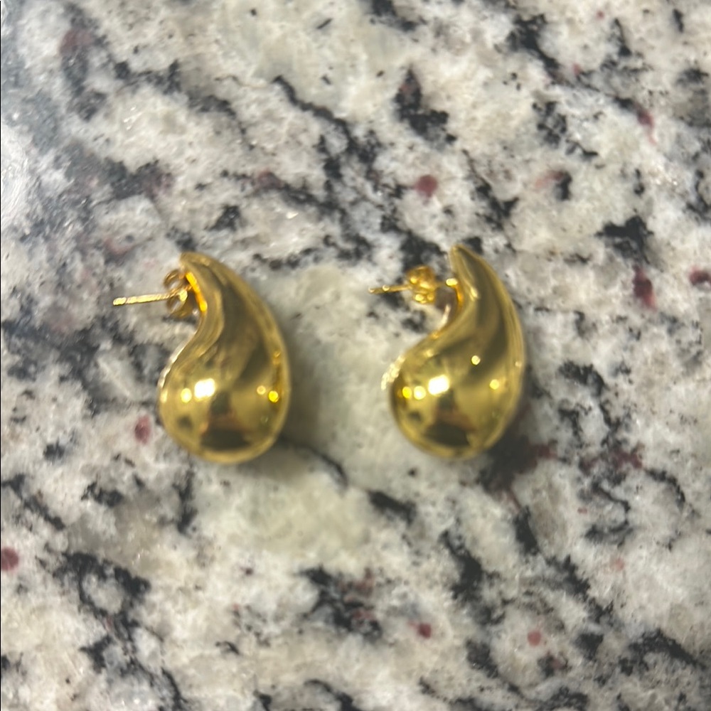 Gold drop viral earrings